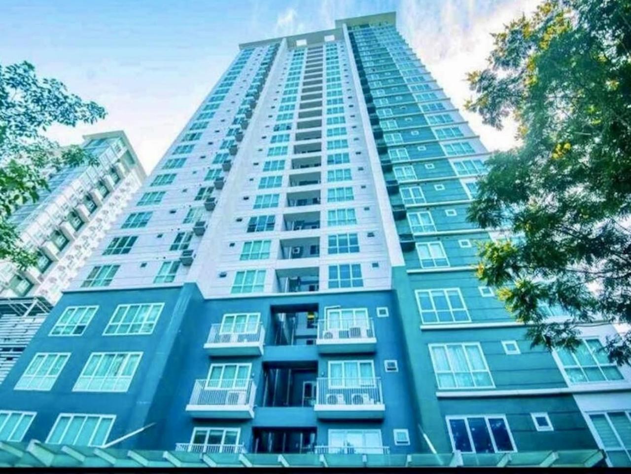 Abreeza Studio Suite 2321 - Pool, Wifi, City View, Washer, Ac, Netflix, Mall Davao ภายนอก รูปภาพ