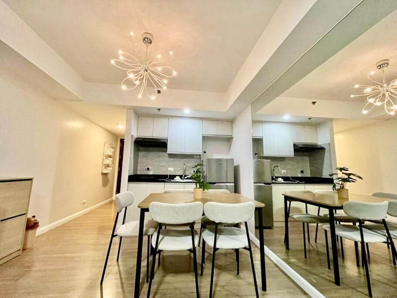 Abreeza Studio Suite 2321 - Pool, Wifi, City View, Washer, Ac, Netflix, Mall Davao ภายนอก รูปภาพ