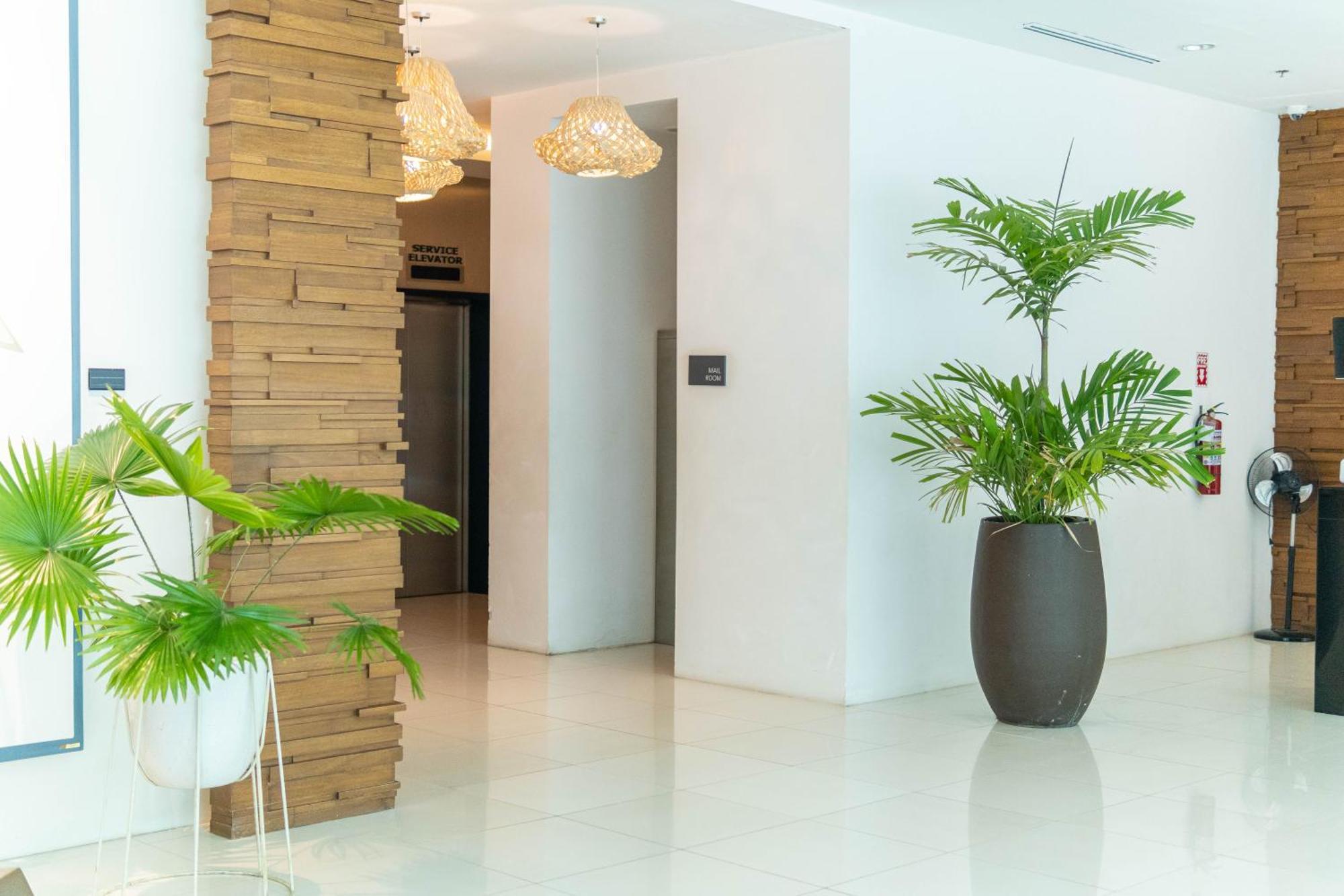 Abreeza Studio Suite 2321 - Pool, Wifi, City View, Washer, Ac, Netflix, Mall Davao ภายนอก รูปภาพ